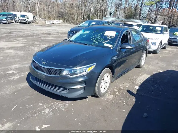 5XXGT4L38GG026910 2016 KIA OPTIMA - Image 2