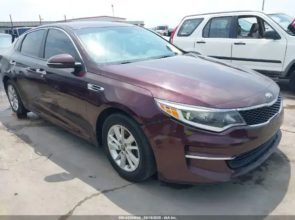 5XXGT4L38GG028835 2016 KIA OPTIMA - Image 1