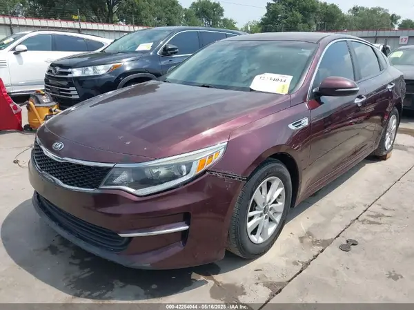 5XXGT4L38GG028835 2016 KIA OPTIMA - Image 2
