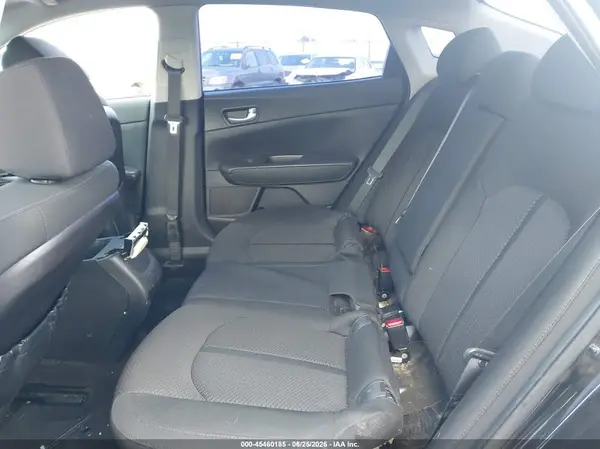 5XXGT4L38GG029113 2016 KIA OPTIMA - Image 8