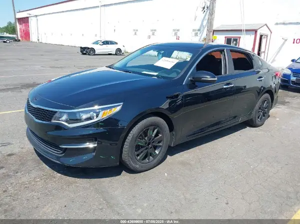 5XXGT4L38GG030343 2016 KIA OPTIMA - Image 2