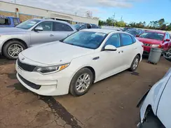 5XXGT4L38GG033825 2016 KIA OPTIMA