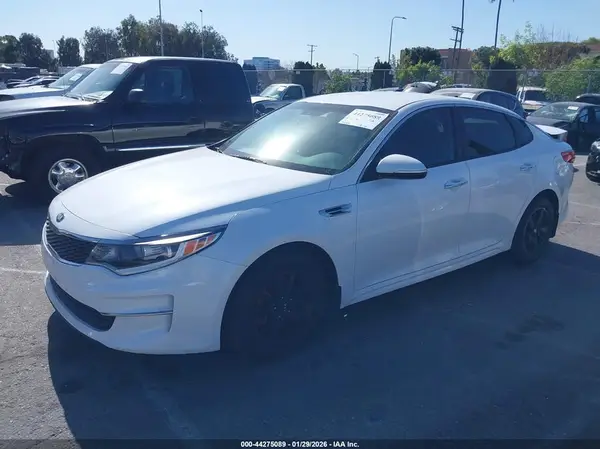 5XXGT4L38GG036532 2016 KIA OPTIMA - Image 2