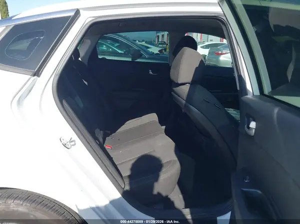 5XXGT4L38GG036532 2016 KIA OPTIMA - Image 8
