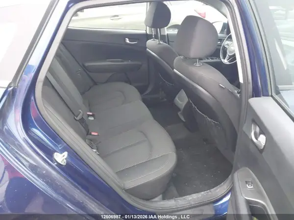 5XXGT4L38GG038913 2016 KIA OPTIMA - Image 8