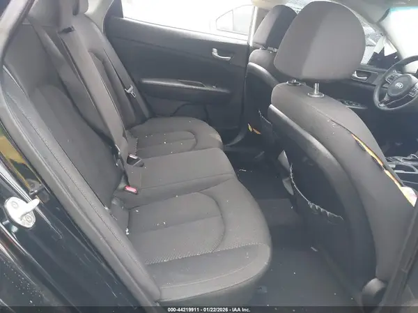 5XXGT4L38GG039284 2016 KIA OPTIMA - Image 8