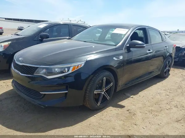 5XXGT4L38GG044470 2016 KIA OPTIMA - Image 2