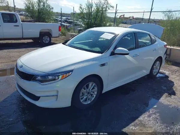 5XXGT4L38GG046865 2016 KIA OPTIMA - Image 2