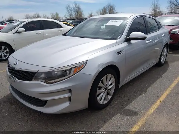 5XXGT4L38GG047319 2016 KIA OPTIMA - Image 2