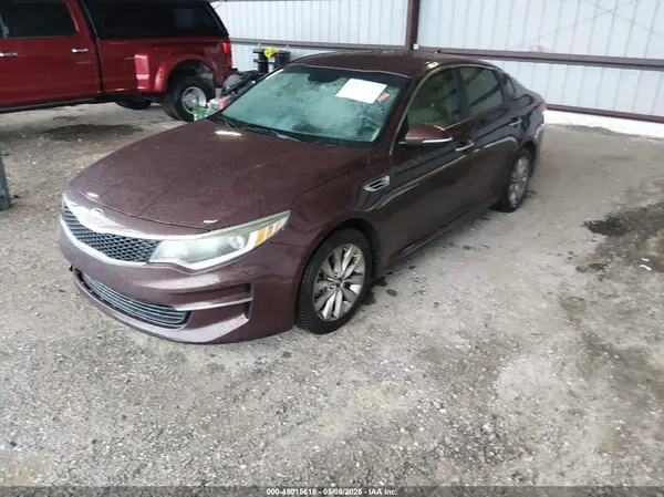 5XXGT4L38GG050611 2016 KIA OPTIMA - Image 2