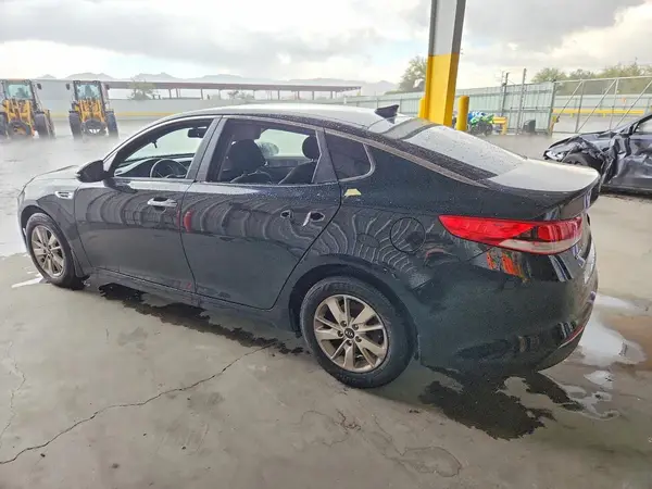 5XXGT4L38GG058367 2016 KIA OPTIMA - Image 2