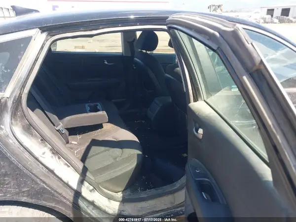5XXGT4L38GG059891 2016 KIA OPTIMA - Image 8