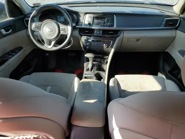 5XXGT4L38GG061561 2016 KIA OPTIMA - Image 8