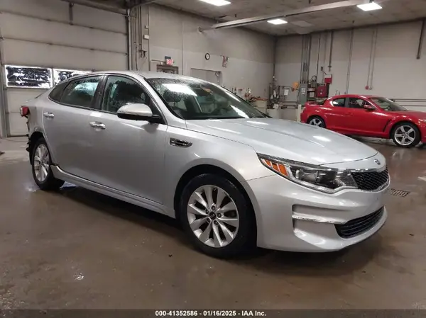 5XXGT4L38GG065142 2016 KIA OPTIMA - Image 1
