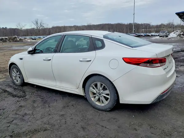 5XXGT4L38GG068087 2016 KIA OPTIMA - Image 2