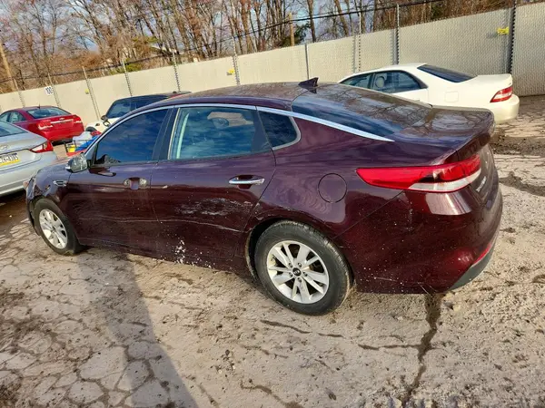 5XXGT4L38GG104506 2016 KIA OPTIMA - Image 2