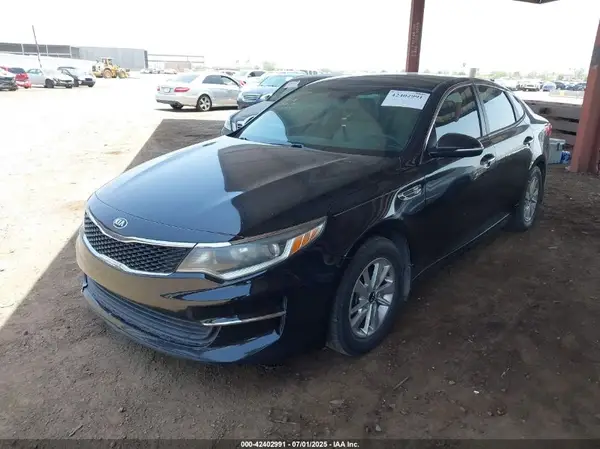 5XXGT4L38GG111665 2016 KIA OPTIMA - Image 2