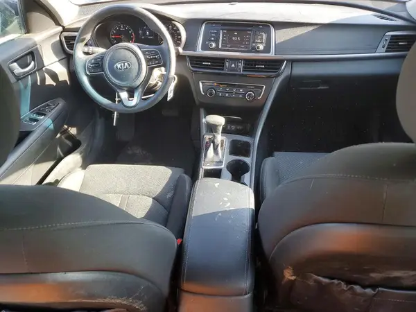 5XXGT4L38HG121694 2017 KIA OPTIMA - Image 8