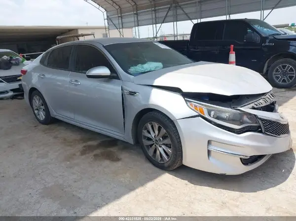 5XXGT4L38HG124191 2017 KIA OPTIMA - Image 1