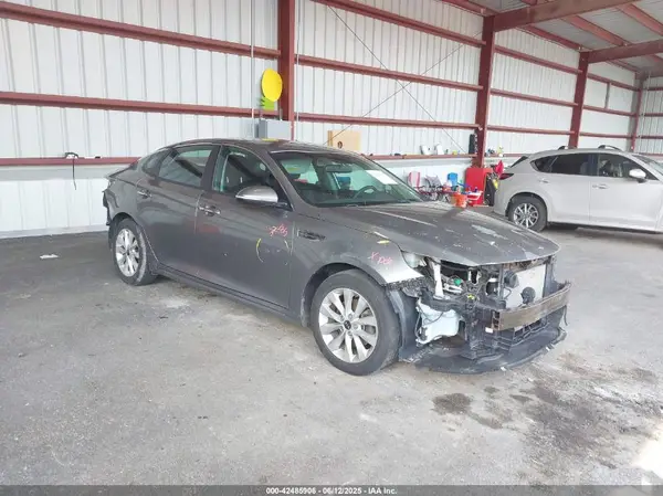 5XXGT4L38HG133201 2017 KIA OPTIMA - Image 1