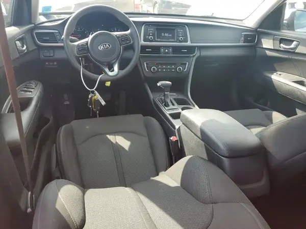 5XXGT4L38HG134283 2017 KIA OPTIMA - Image 8