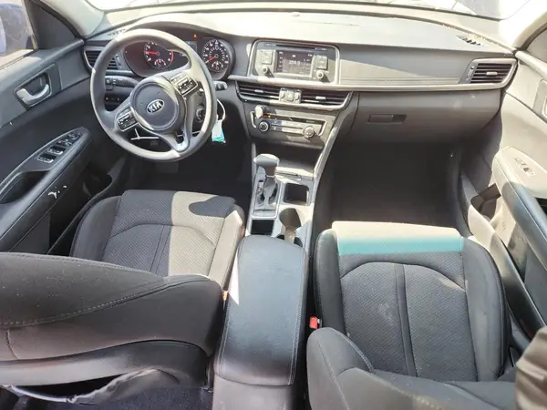 5XXGT4L38HG134901 2017 KIA OPTIMA - Image 8