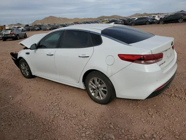 5XXGT4L38HG136132 2017 KIA OPTIMA - Image 2