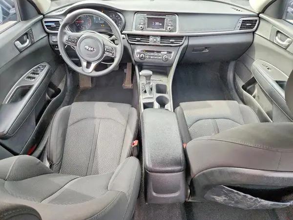 5XXGT4L38HG136437 2017 KIA OPTIMA - Image 8