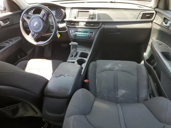 5XXGT4L38HG141203 2017 KIA OPTIMA - Image 8