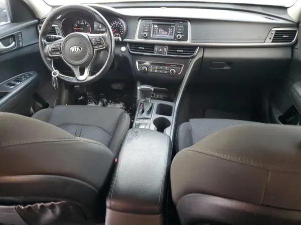 5XXGT4L38HG141816 2017 KIA OPTIMA - Image 8