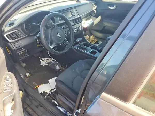 5XXGT4L38HG147132 2017 KIA OPTIMA - Image 8
