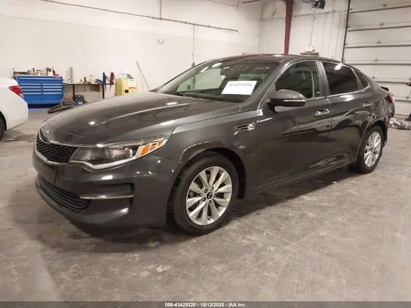 5XXGT4L38HG147230 2017 KIA OPTIMA - Image 2
