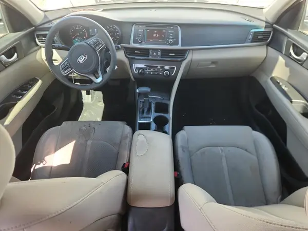 5XXGT4L38HG151018 2017 KIA OPTIMA - Image 8