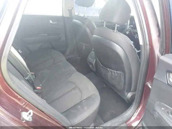 5XXGT4L38HG151620 2017 KIA OPTIMA - Image 8