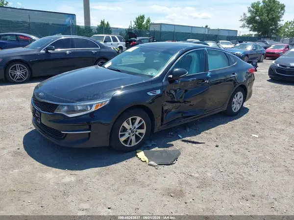 5XXGT4L38HG152671 2017 KIA OPTIMA - Image 2