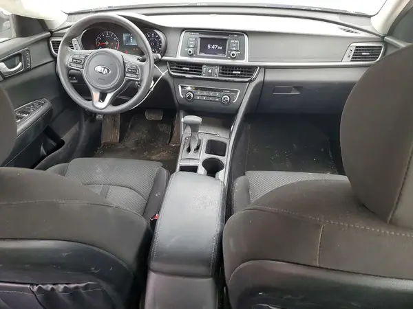 5XXGT4L38HG156994 2017 KIA OPTIMA - Image 8