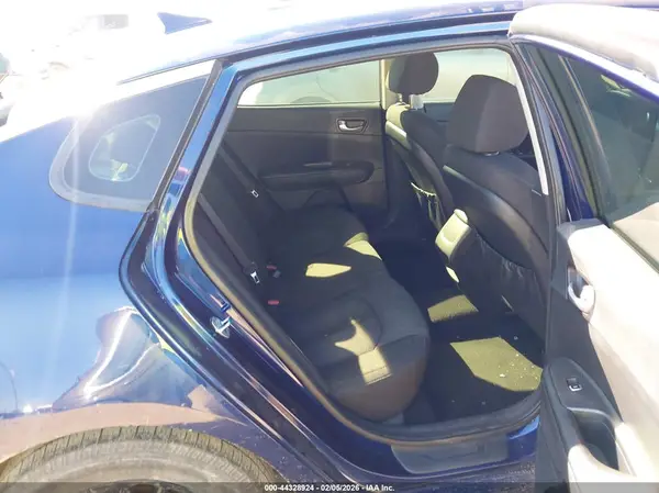 5XXGT4L38HG160432 2017 KIA OPTIMA - Image 8