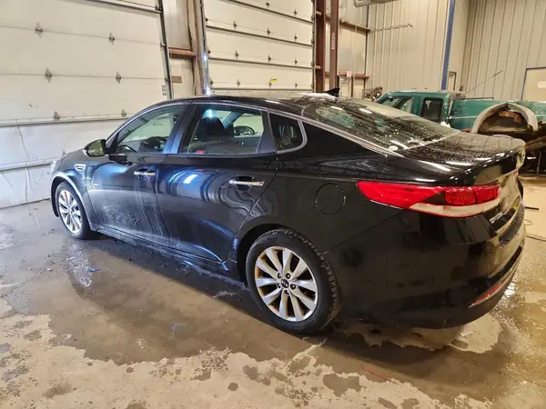 5XXGT4L38HG160821 2017 KIA OPTIMA - Image 2