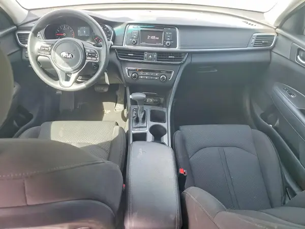 5XXGT4L38HG162424 2017 KIA OPTIMA - Image 8