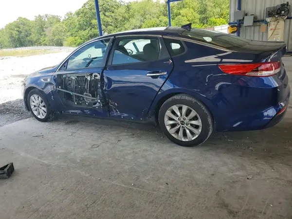 5XXGT4L38HG162990 2017 KIA OPTIMA - Image 2