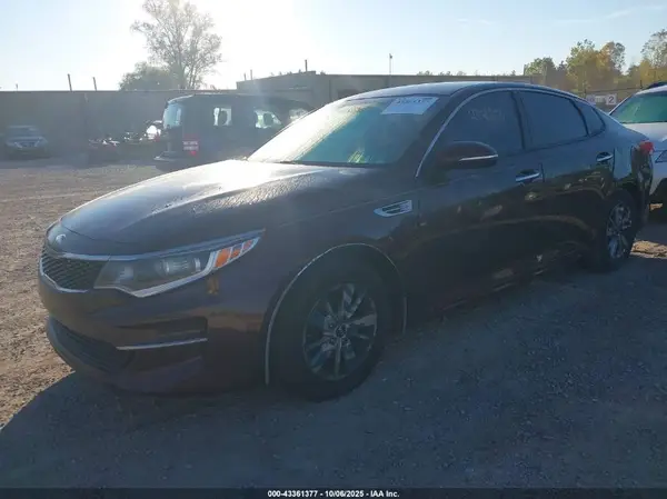 5XXGT4L38HG164870 2017 KIA OPTIMA - Image 2