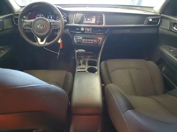 5XXGT4L38HG165193 2017 KIA OPTIMA - Image 8