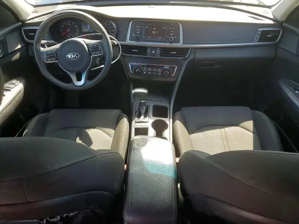 5XXGT4L38HG170927 2017 KIA OPTIMA - Image 8