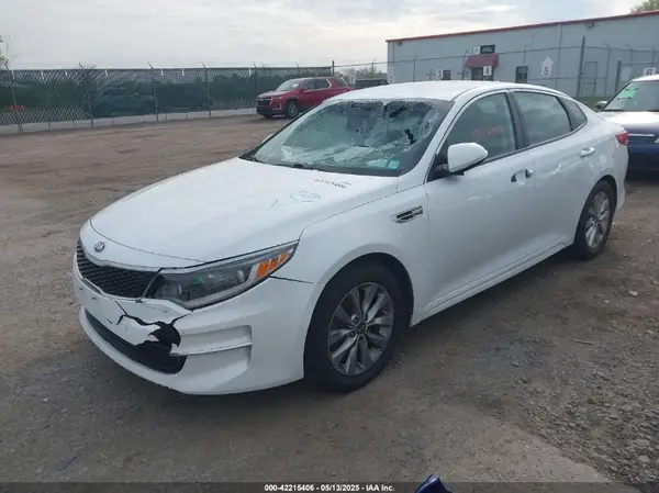 5XXGT4L38HG171236 2017 KIA OPTIMA - Image 2