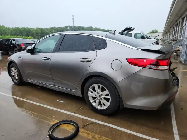 5XXGT4L38HG171415 2017 KIA OPTIMA - Image 2