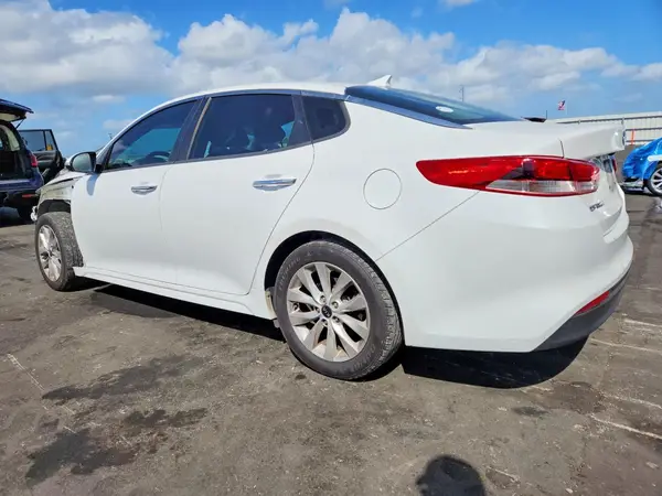 5XXGT4L38HG172936 2017 KIA OPTIMA - Image 2