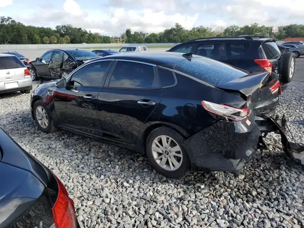 5XXGT4L38JG178595 2018 KIA OPTIMA - Image 2