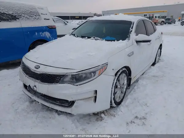 5XXGT4L38JG182744 2018 KIA OPTIMA - Image 2