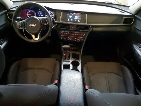 5XXGT4L38JG183165 2018 KIA OPTIMA - Image 8