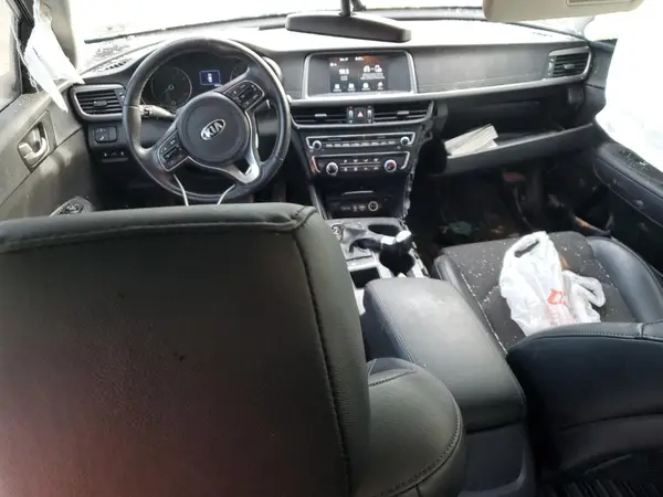 5XXGT4L38JG183666 2018 KIA OPTIMA - Image 8